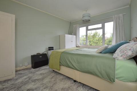 20 Bibury Road, Cheltenham, GL51 6BD