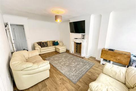 2 bedroom maisonette for sale, Park Mead, Sidcup, Kent, DA15