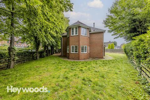 4 bedroom detached house for sale, The Avenue, Hartshill, Stoke-on-Trent