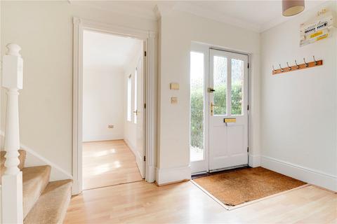 12 Strawberry Crescent, London Colney, St Albans, AL2 1US