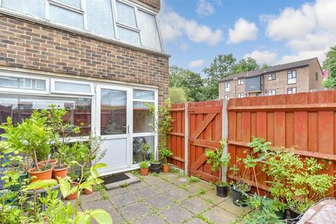 3 bedroom end of terrace house for sale, Prospect Row, Chatham, Kent