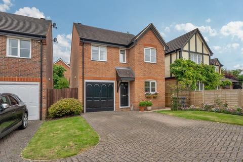 3 bedroom detached house for sale, Earle Croft, Bracknell RG42