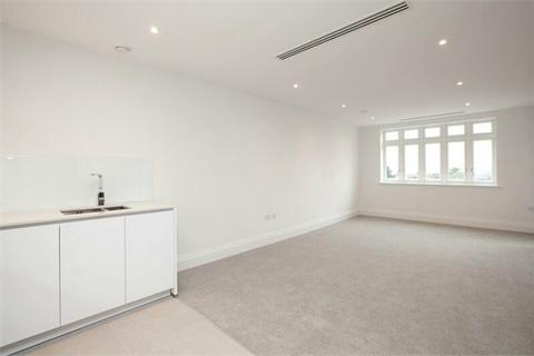 2 bedroom flat to rent, Atwell Court, 931 High Road, North Finchley, N12