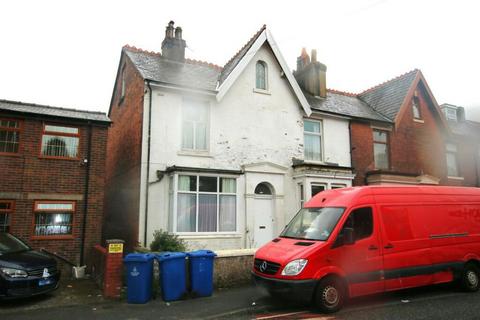 6 bedroom terraced house for sale, Granville Road, Blackburn, Lancashire, BB2 6HD