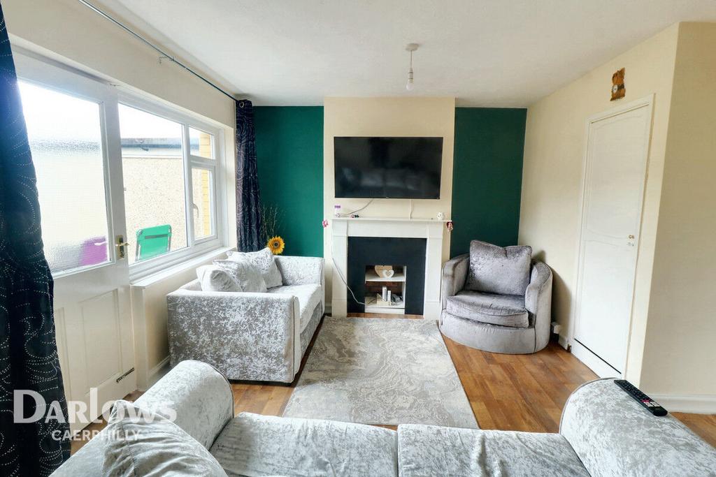Dickens Court, Caerphilly 3 bed end of terrace house for sale £105,000