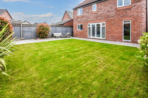 3 Mereheath Close, Davenham, Northwich, CW9 8SP