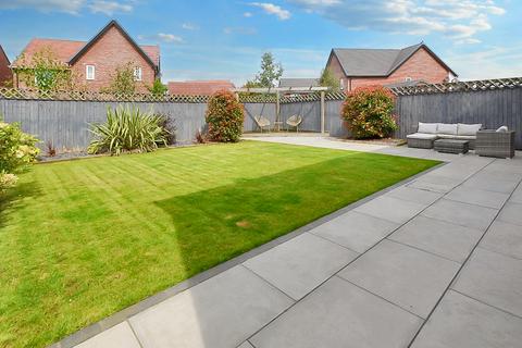 3 Mereheath Close, Davenham, Northwich, CW9 8SP