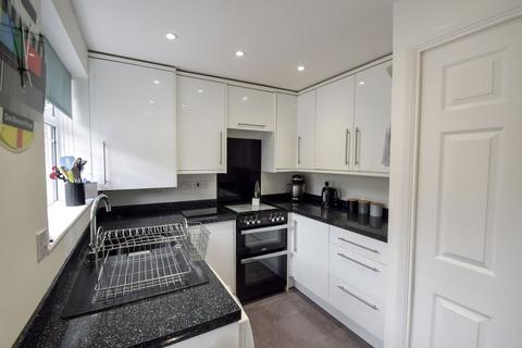 2 bedroom end of terrace house for sale, Rowan Lea, Chatham, ME5