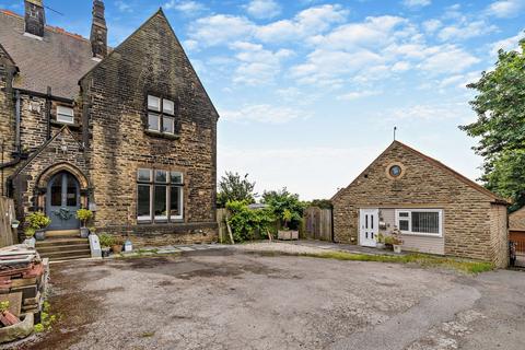 5 bedroom semi-detached house for sale, Healey Road, Ossett, WF5