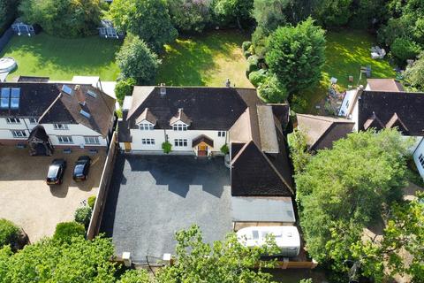 5 bedroom detached house for sale, Pine Avenue, CAMBERLEY GU15