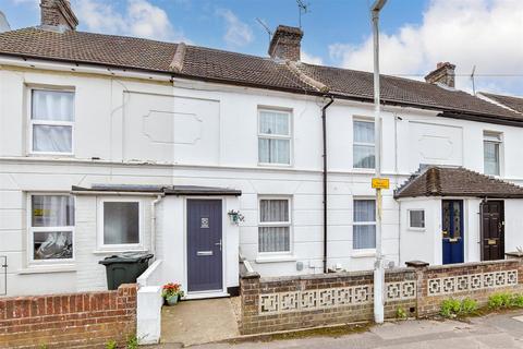 2 bedroom terraced house for sale, Croft Road, Ashford, Kent