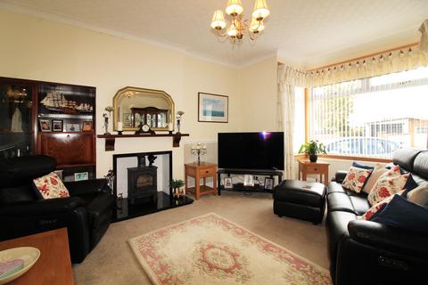 21 Allanvale Road, Prestwick, KA9 1QX