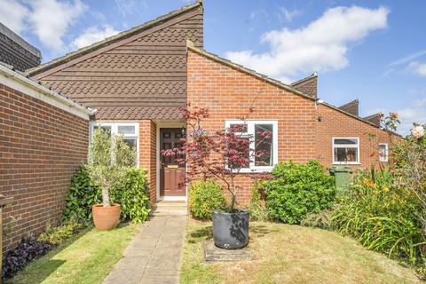 3 Barnett Row, Jacobs Well, Guildford, GU4 7PH