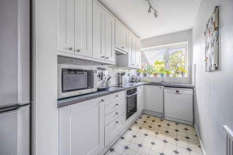 3 Barnett Row, Jacobs Well, Guildford, GU4 7PH