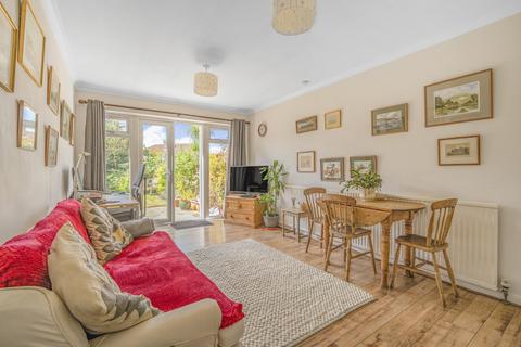 3 Barnett Row, Jacobs Well, Guildford, GU4 7PH