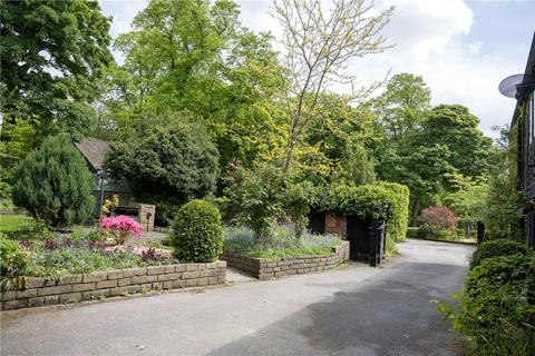 3 bedroom cottage for sale, Spen Lane, Gomersal, West Yorkshire, BD19