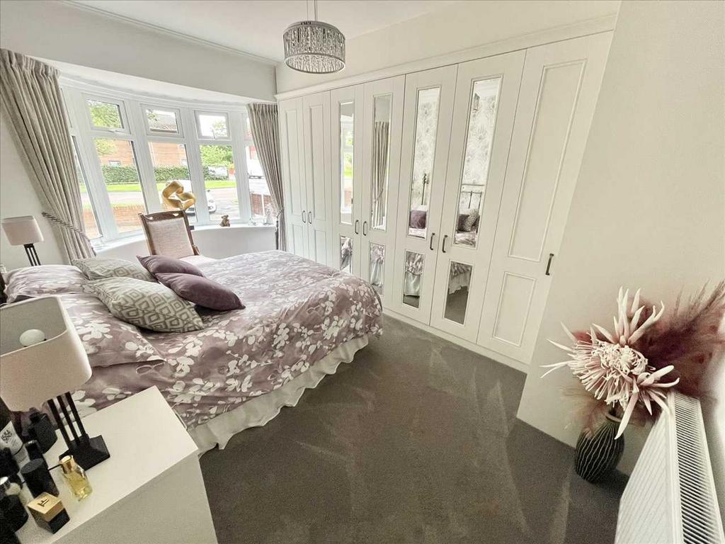 Bedroom no. 1