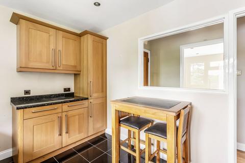 2 bedroom flat for sale, Stangrove Road, Edenbridge, TN8