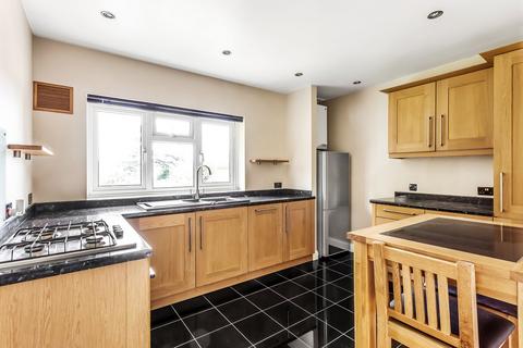 2 bedroom flat for sale, Stangrove Road, Edenbridge, TN8