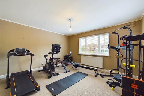 11 Tuffley Lane, Tuffley, Gloucester, GL4 0DT