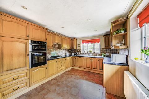 3 bedroom detached bungalow for sale, Killams Green