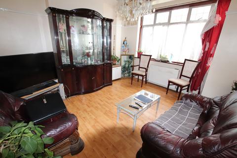 3 bedroom terraced house for sale, Horncastle Road, London SE12