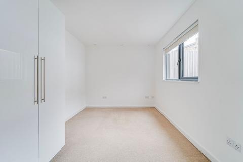 1 bedroom apartment for sale, Mare Street, London, E8