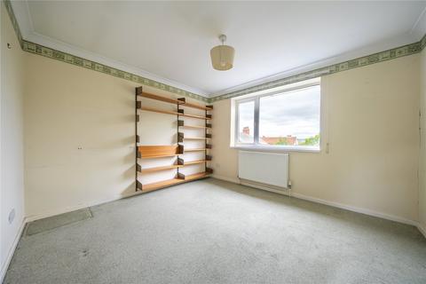 3 bedroom terraced house for sale, South View, Horsforth, Leeds, West Yorkshire