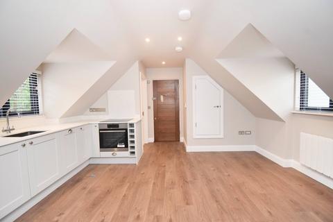 undefined, Charlton Avenue, Walton-on-Thames, KT12