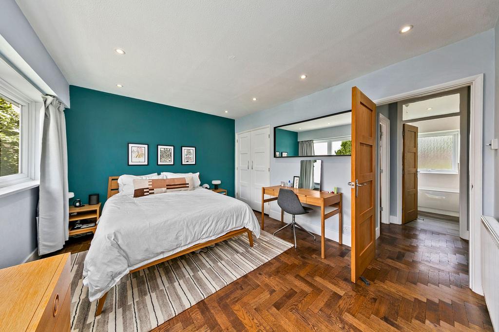 Front bedroom