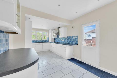 28 Wren Road, Sidcup, DA14 4NG