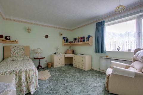 34 Ashley Park, Ashley Heath, Ringwood, BH24 2HB