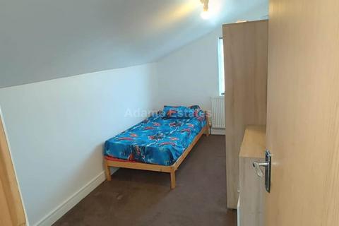 1 bedroom in a house share to rent, Cholmeley Road, Reading