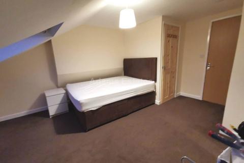 1 bedroom in a house share to rent, Cholmeley Road, Reading