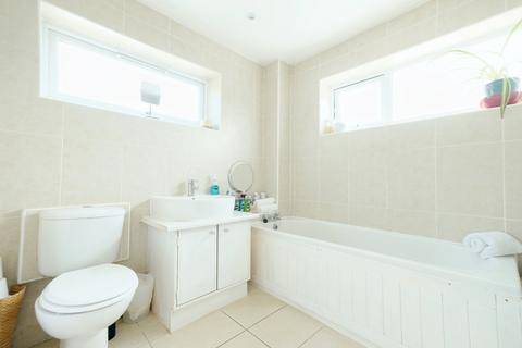 97 Goshawk Drive, Chelmsford, CM2 8XP