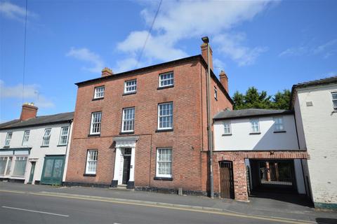 2 bedroom flat for sale, Leominster, Herefordshire HR6