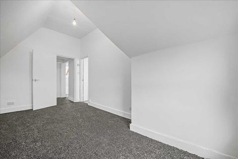 1 bedroom apartment to rent, Baldry Gardens, Streatham