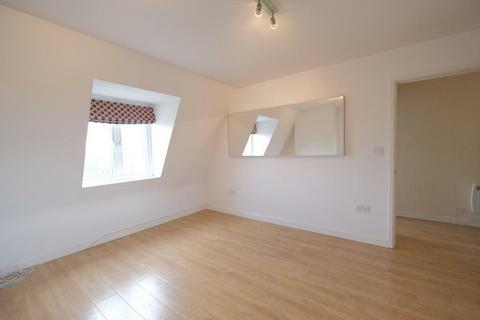 2 bedroom flat to rent, Great North Road, New Barnet