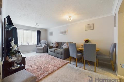 1 bedroom apartment for sale, Barkers Court, Sittingbourne, Kent, ME10