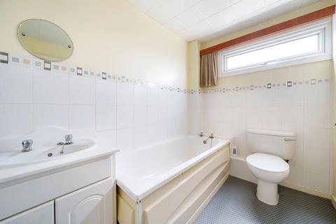 8 Elm Drive, Garsington, Oxford, OX44 9AG