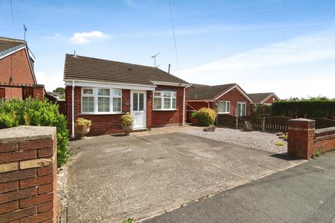 2 bedroom detached bungalow for sale, Cheviot Close, Pontefract WF9