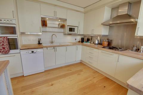 56 Alexandra Road, Reading, RG1 5PP