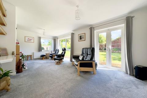 5 bedroom bungalow for sale, Stowhill, Childrey, Wantage, OX12