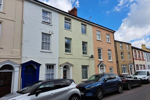 4 bedroom townhouse for sale, Watton, Brecon, Powys.