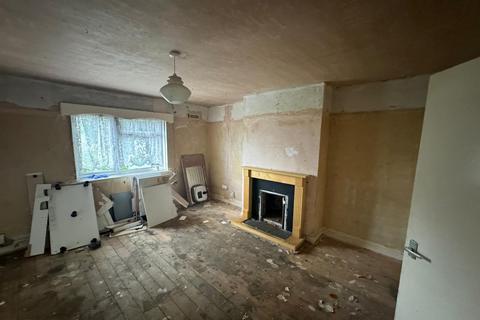 3 bedroom semi-detached house for sale, Bluebell Road, Dudley, West Midlands