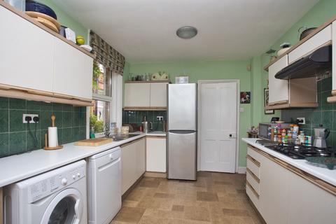 6 Brockman Road, Folkestone, CT20 1DL