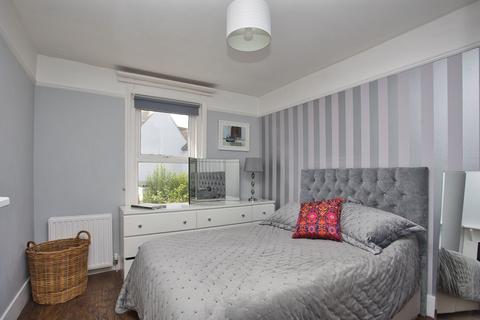 6 Brockman Road, Folkestone, CT20 1DL