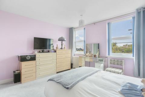 2 bedroom apartment for sale, Courtenay Terrace, Hove, BN3