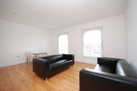 2 bedroom maisonette to rent, Shakespeare Road, Herne Hill, London, SE24