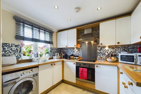 2 Slate Close, Delabole, PL33 9EN